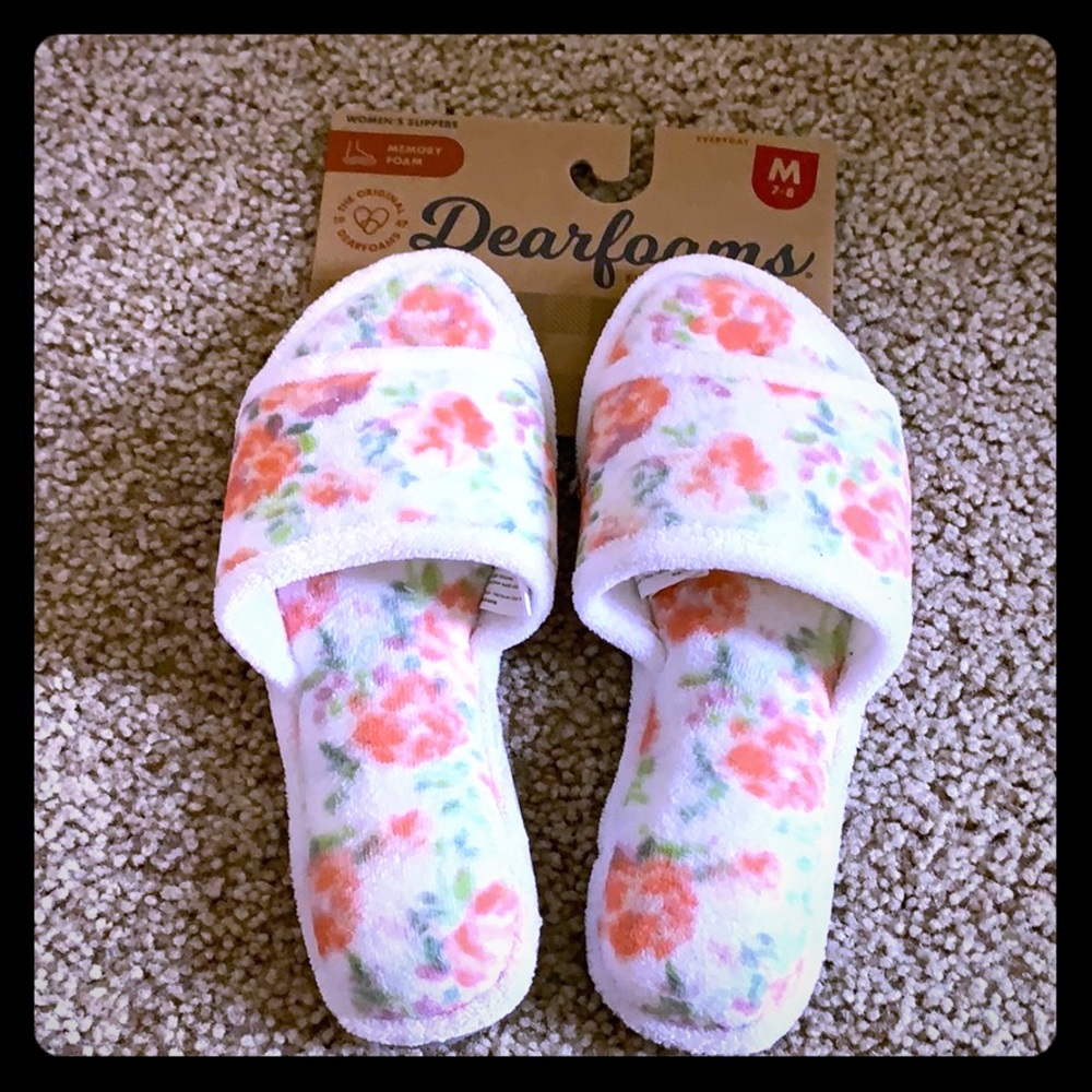 Women’s slippers